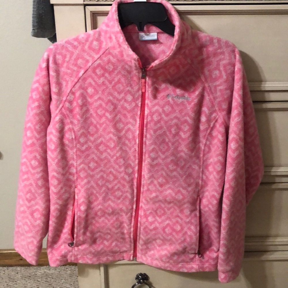Girls XL Columbia jacket. Just like new.